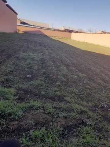 Yer uchastka sotiladi 8,8 SOTIX