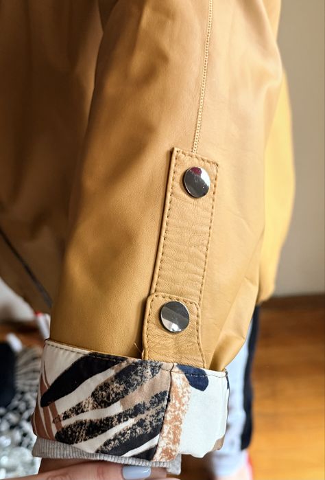 Geaca fergucci 2 fete impermeabila culoare mustar