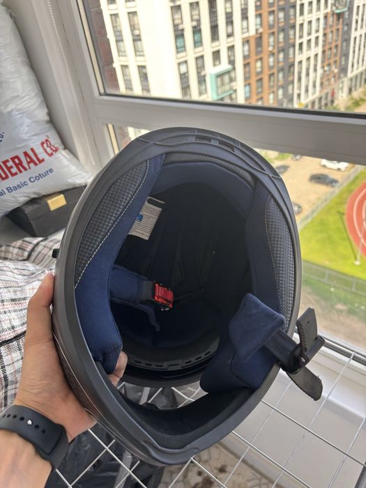 Продам мотошлем IXS