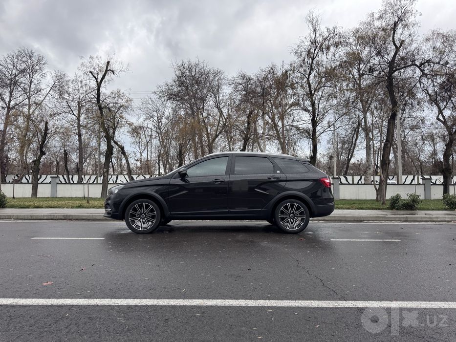 Lada Vesta SW Cross 1,8
