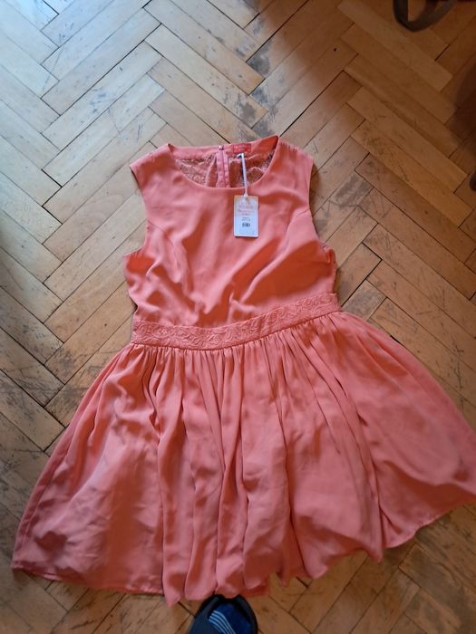 Дамски рокля - 7€