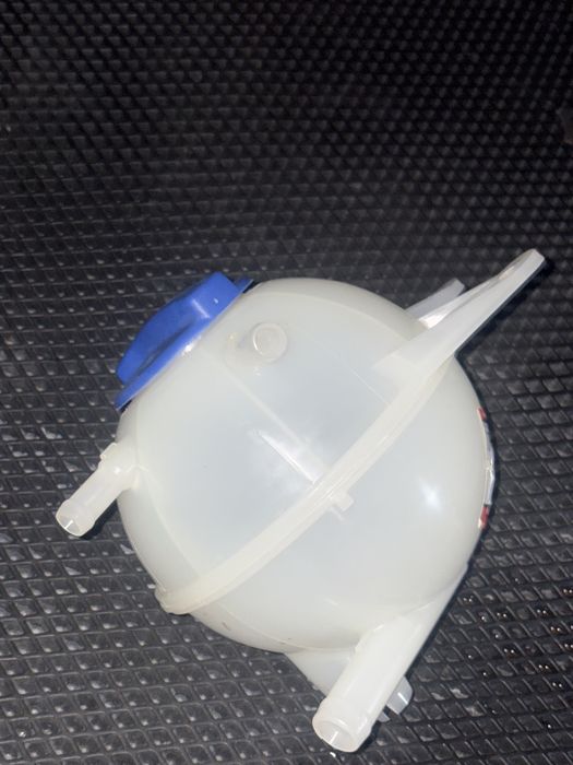 Jetour расширитель бачок