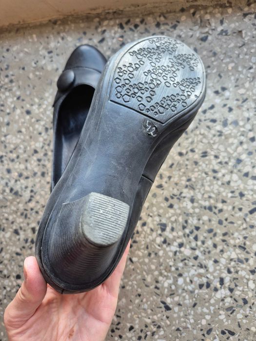 Боти и обувки 41 и 42