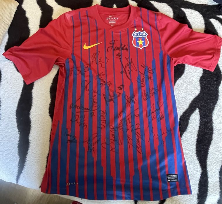 tricou fcsb 2011-2012