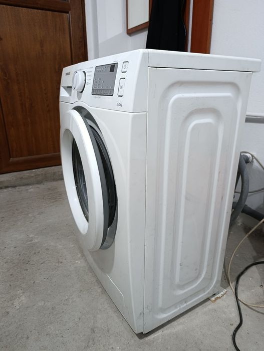 Mașina spălat cu încărcare frontală Samsung