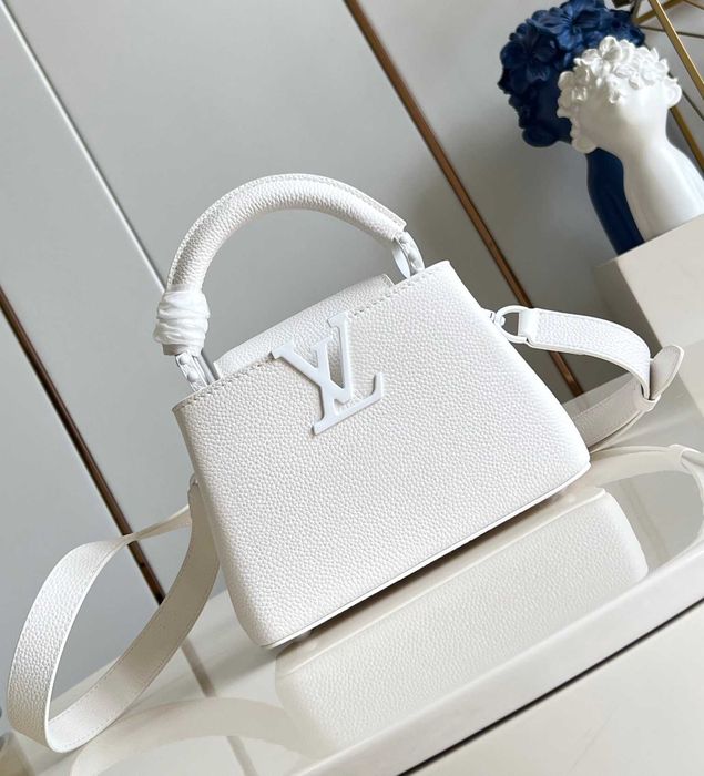 Geanta LV Louis Vuitton Capucines 21cm alb, Premium