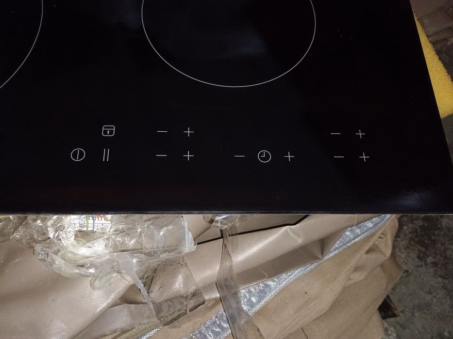 Стъклокерамични и Газови котлони за вграждане