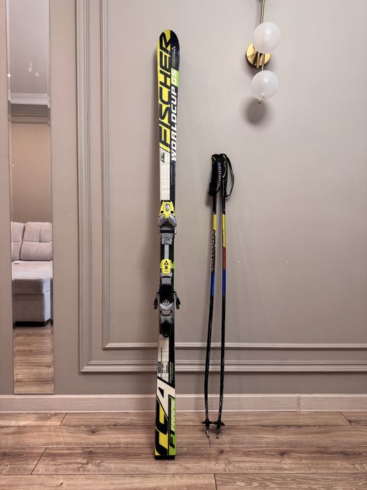 Лыжи спортивные, трассовые, слалом.