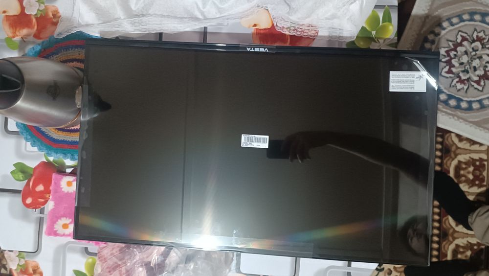 Телевизор  Vesta 32 диагональ не смарт