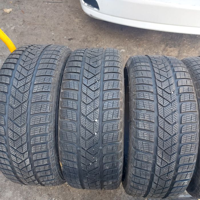 205/40/17" Pirelli 4бр.гуми.dot4421