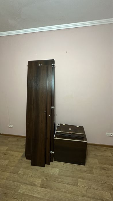 Шкаф вешалка для одежды