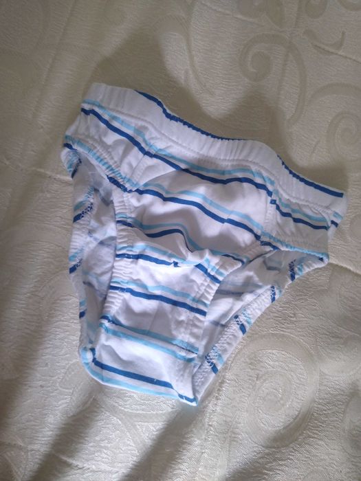 Set nou de  chilotei copii 3-4 ani