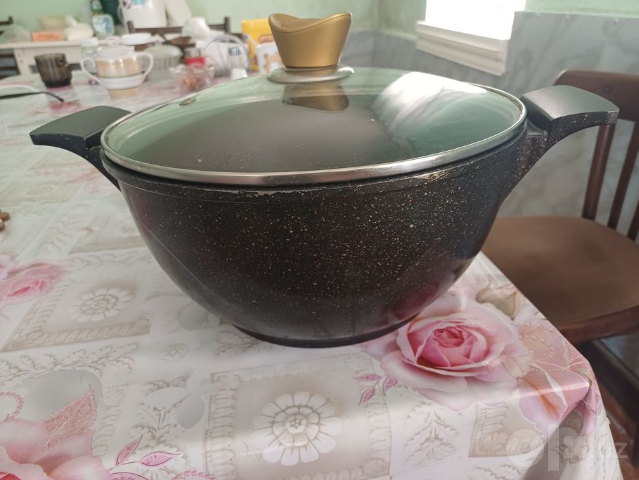 Казан антипригарный VICALINA 5.4 л