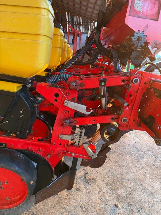 Semanatoare prasitoare MaterMacc MS 8200 6 randuri