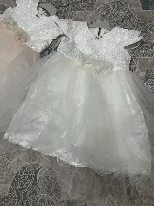 Продам платьюшки