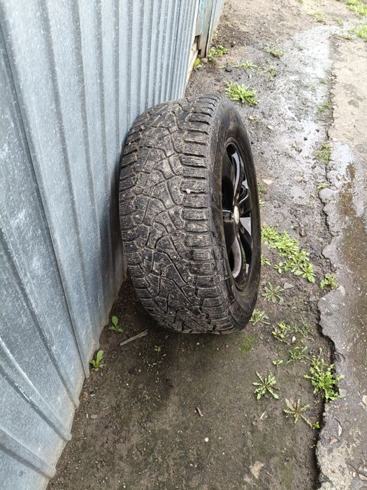 Шины с дисками на Прадо 120