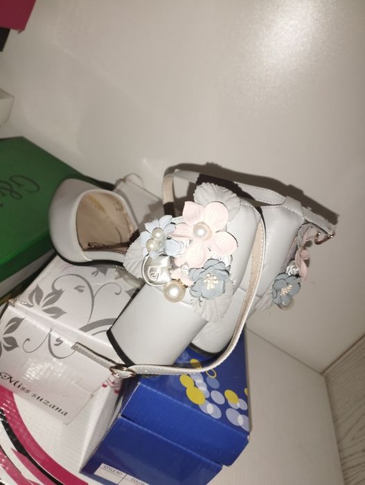 Базмларга мос янги туфли