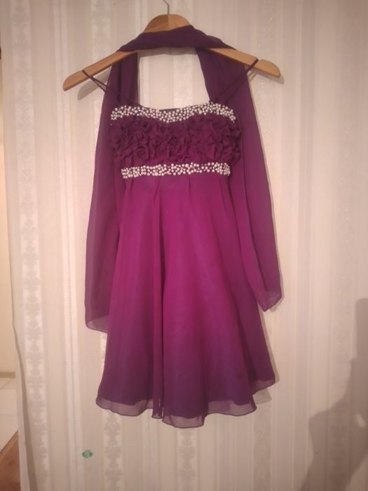 Продам платье на девочку