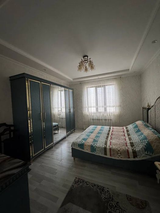 Сдается Светлый  дом в Сергели для жилья либо под офис ( н901 )