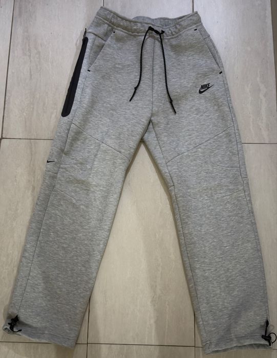 Nike Tech Fleece гащи