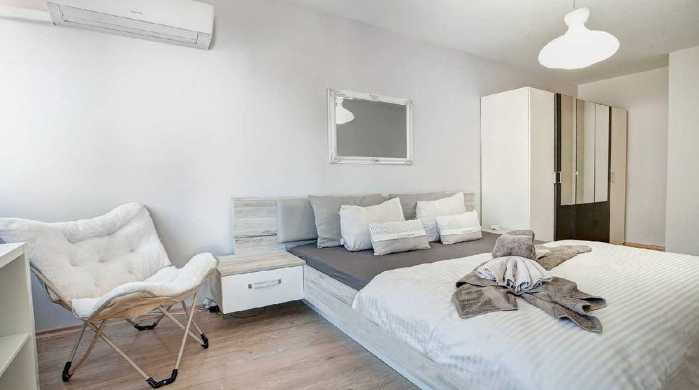 Дава се под наем Двустаен апартамент в София, Център - 82 кв.м за 876.69 € - Снимка #6