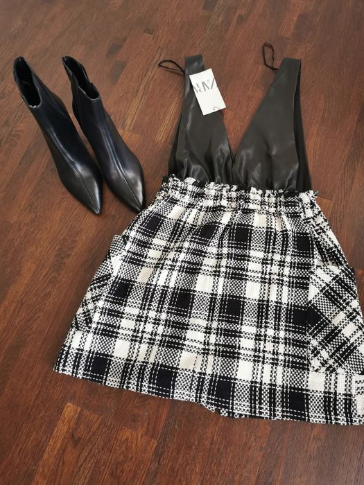 Set sarafan și cizme Zara