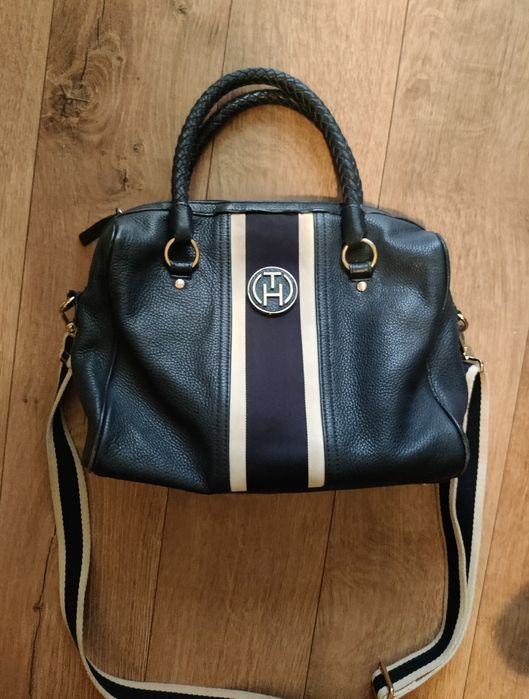 Geanta Tommy Hilfinger din piele