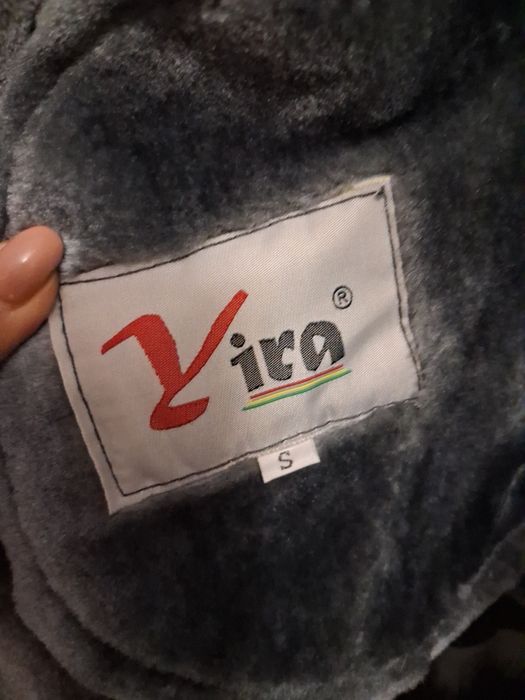 Geacă damă gri cu blană, stil elegant, mărimea S