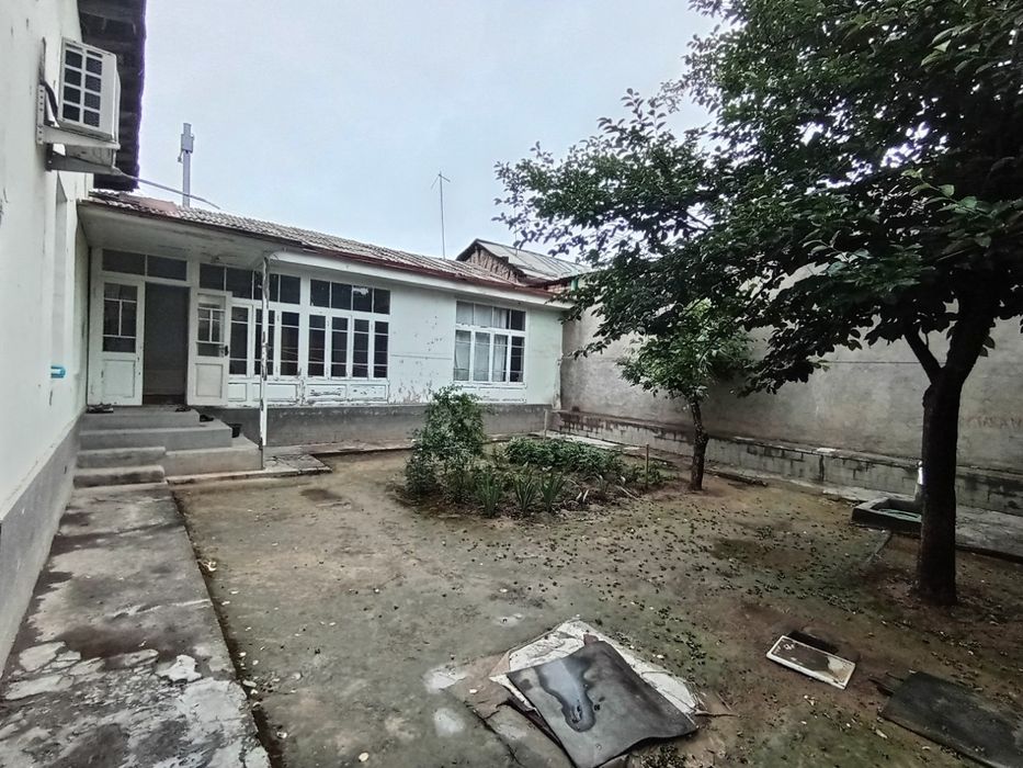 Учтепада Бирлик махала ховли