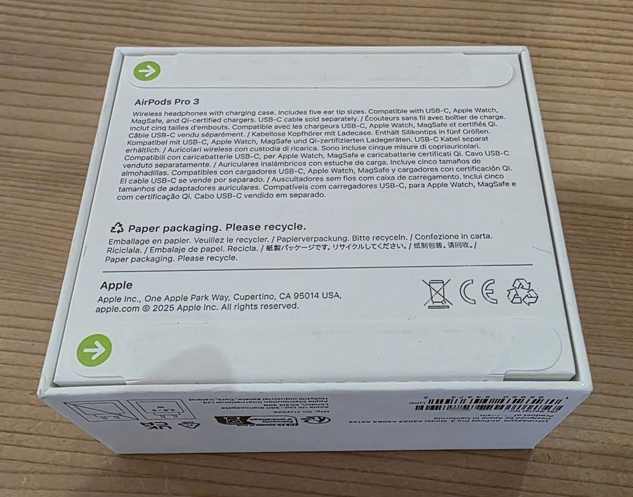 Vand Apple Airpods Pro generatia 3 (MFHP4ZM/A) Originale/Sigilate