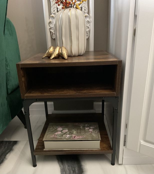 Помощна масичка малка