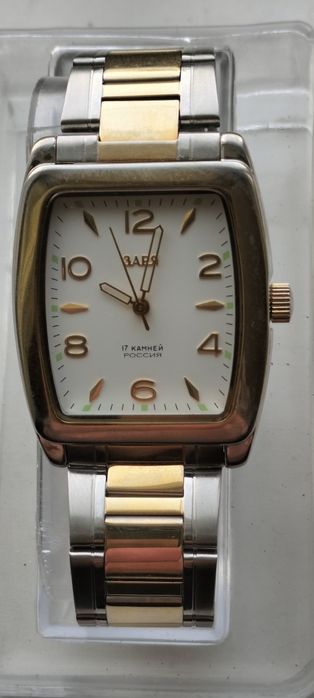 Часы наручные,механика.