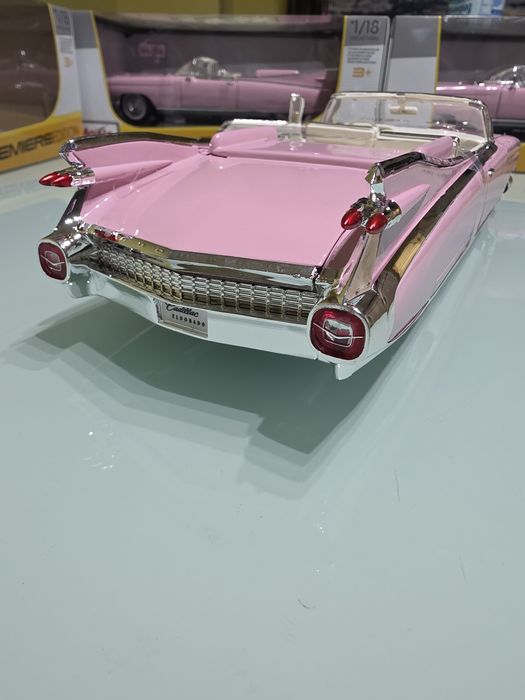 Cadillac Eldorado (1:18)