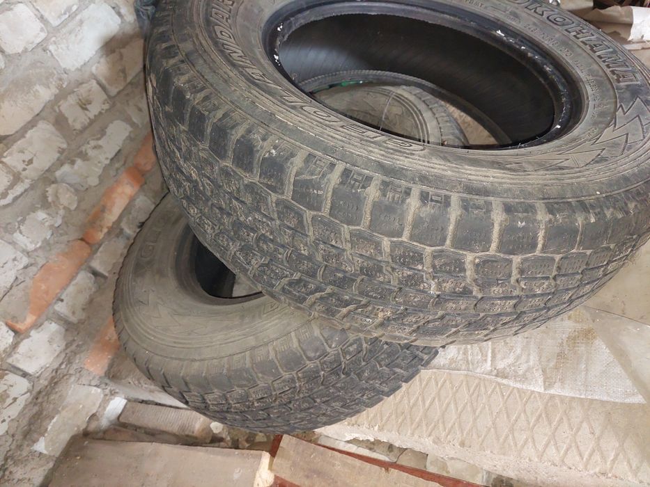 Продам шины R16/245/70