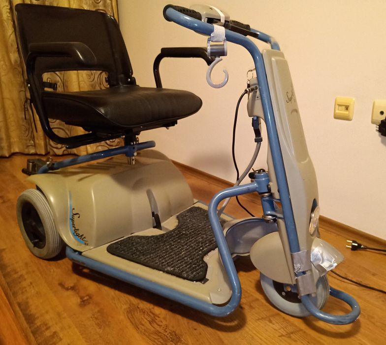 VW Touran, Automatic, Инвалиден, уникално състояние!

1,6 TSI Automat