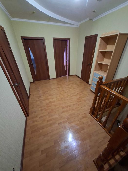 Сдам 5 комн кв пентхаус на Бараева