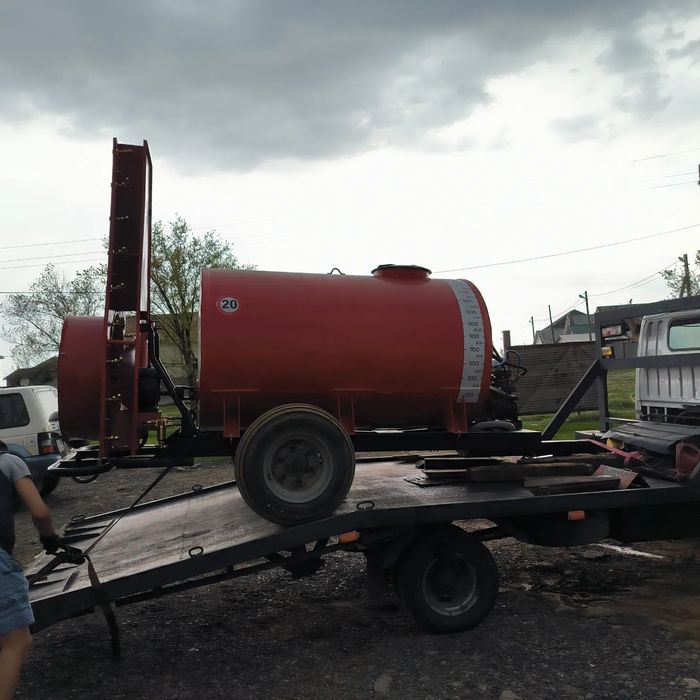 Опрыскиватель прицепной