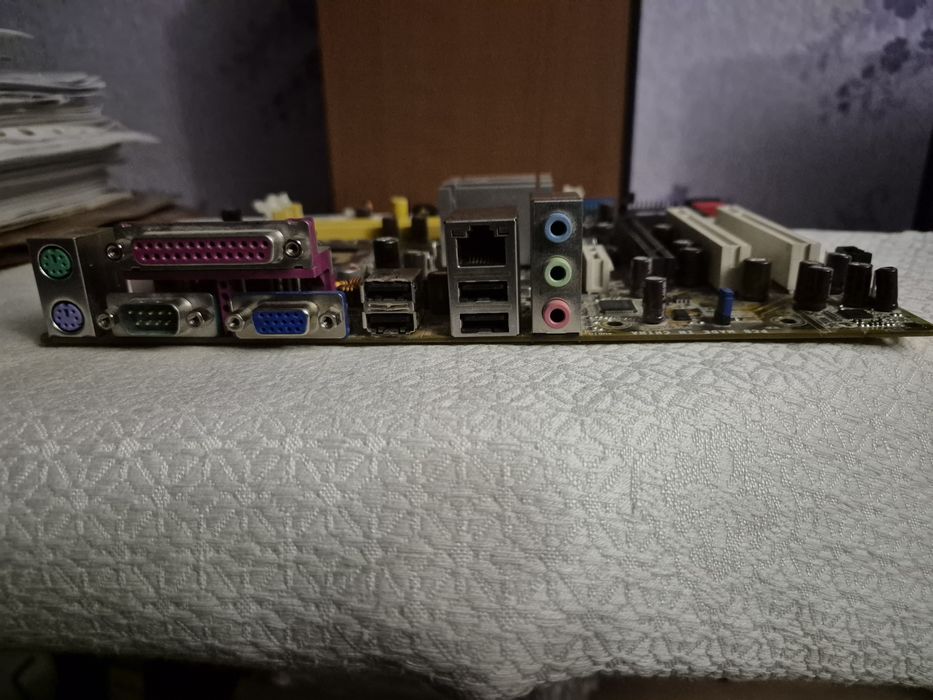 Материнская плата ECS G41T-M12