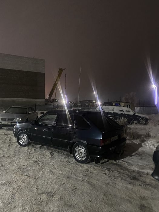 Машина Ваз 2114 продам