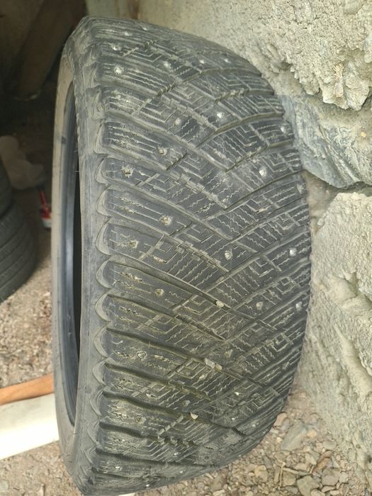 Шины зимние Goodyear