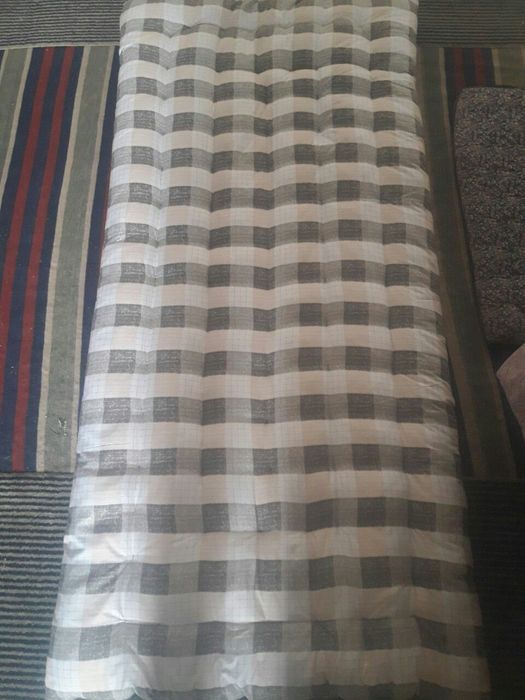 Матрас курпача ёстик усталар, ишчилар дачаларга богча ва ташкилотларга