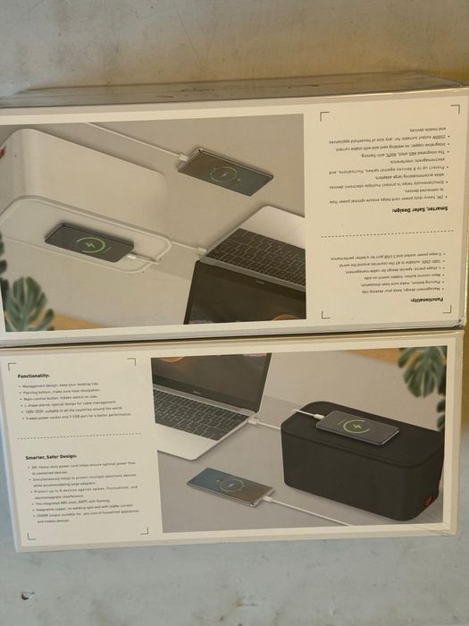 Cutie de prize cu 3 intrari pentru usb