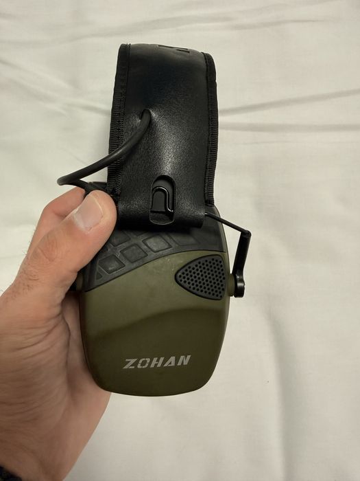 Casti tactice de protectie auditiva electronice anti-zgomot