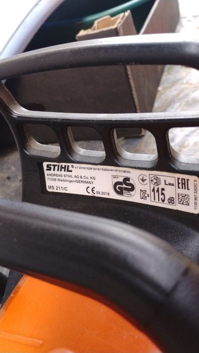 Stihl 211 din anul 2019