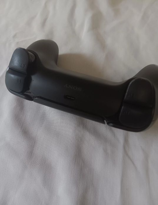 PS5 джойстик в добро състояние