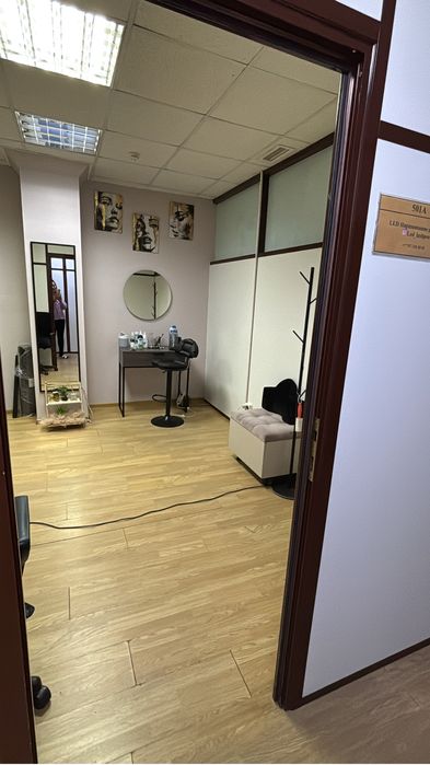 Сдам место для мастера маникюра