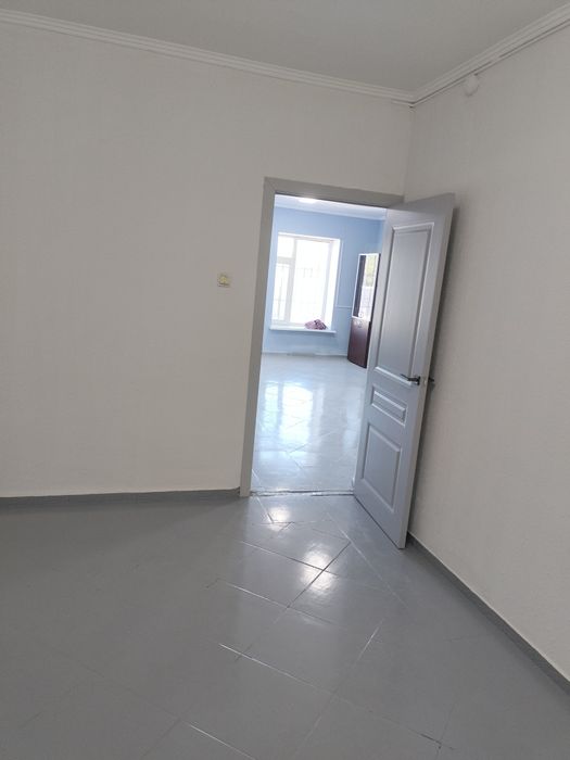 Сдам 4ком нежилое помещение