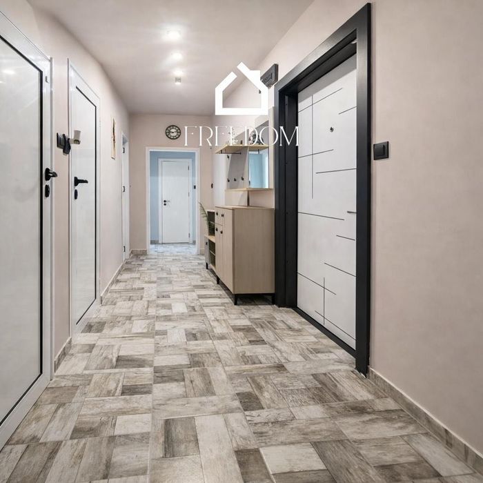 Дава се под наем Тристаен апартамент в Варна, Левски - 86 кв.м за 700 € - Снимка #2