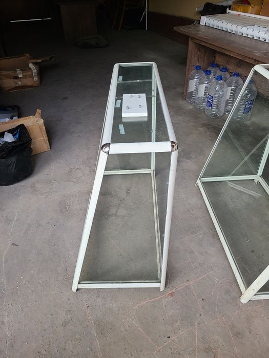 Продаются витрины