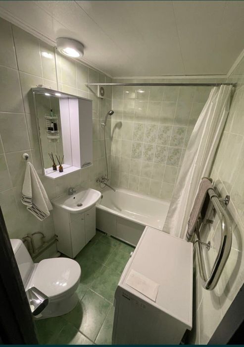 Продам 3 ком кв 57 м2 в районе революции